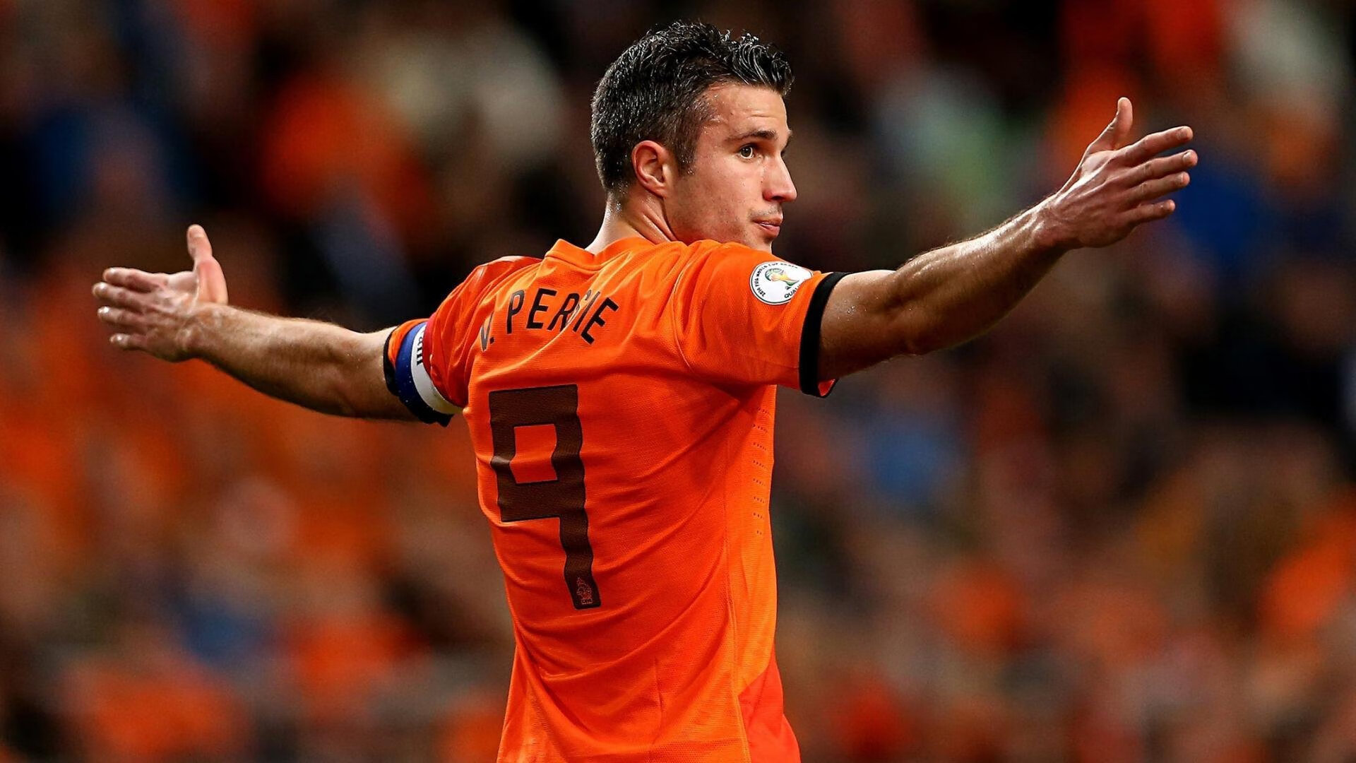 米兰体育APP下载-西甲比赛密集期球员疲劳管理与恢复技术创新，西甲球迷